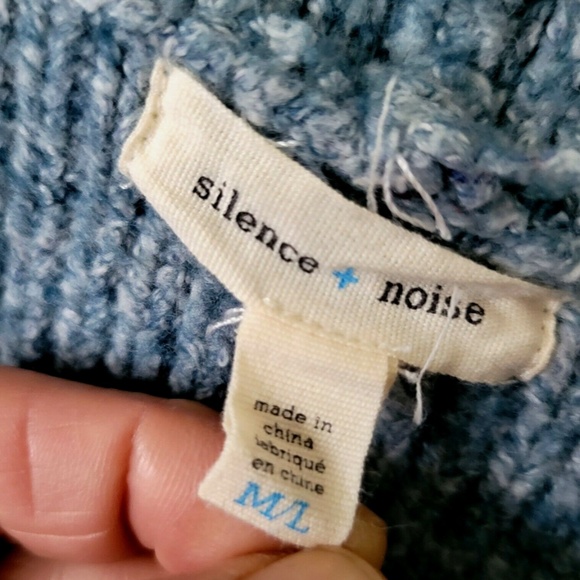 Urban Outfitters Silence + Noise Hooded Cardigan Size M/L - Picture 3 of 5